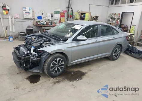 2025 Volkswagen Jetta 1.5T S from USA, damaged, VIN 3VW5X7BU2SM066007